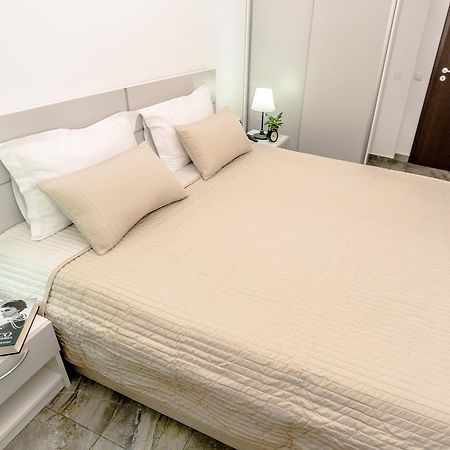 Conceptht Regim Hotelier Iasi Exteriör bild