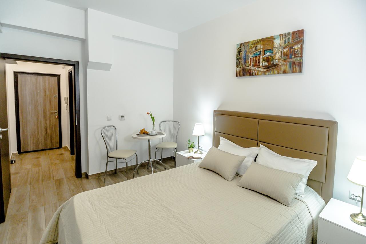 Conceptht Regim Hotelier Iasi Exteriör bild
